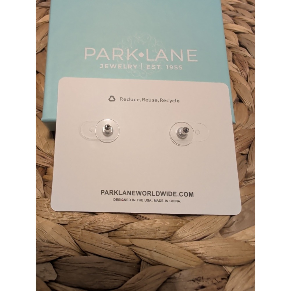 Park Lane Dottie Silver Tone Earrings Studs NIB - Picture 2 of 2